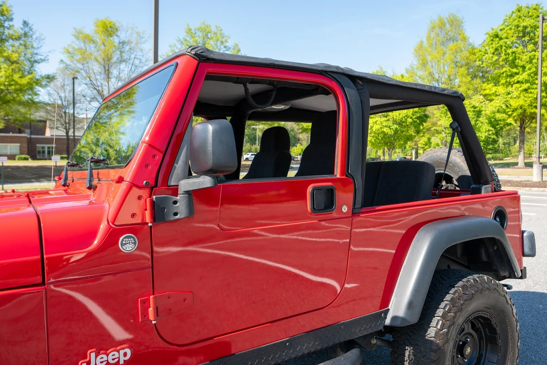 2005 Jeep TJ Wrangler - Image 28 of 31