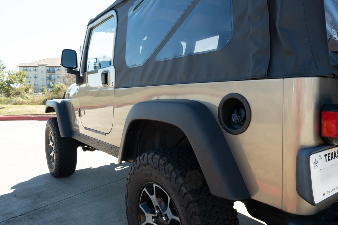 2005 Jeep TJ Wrangler - Image 17 of 31
