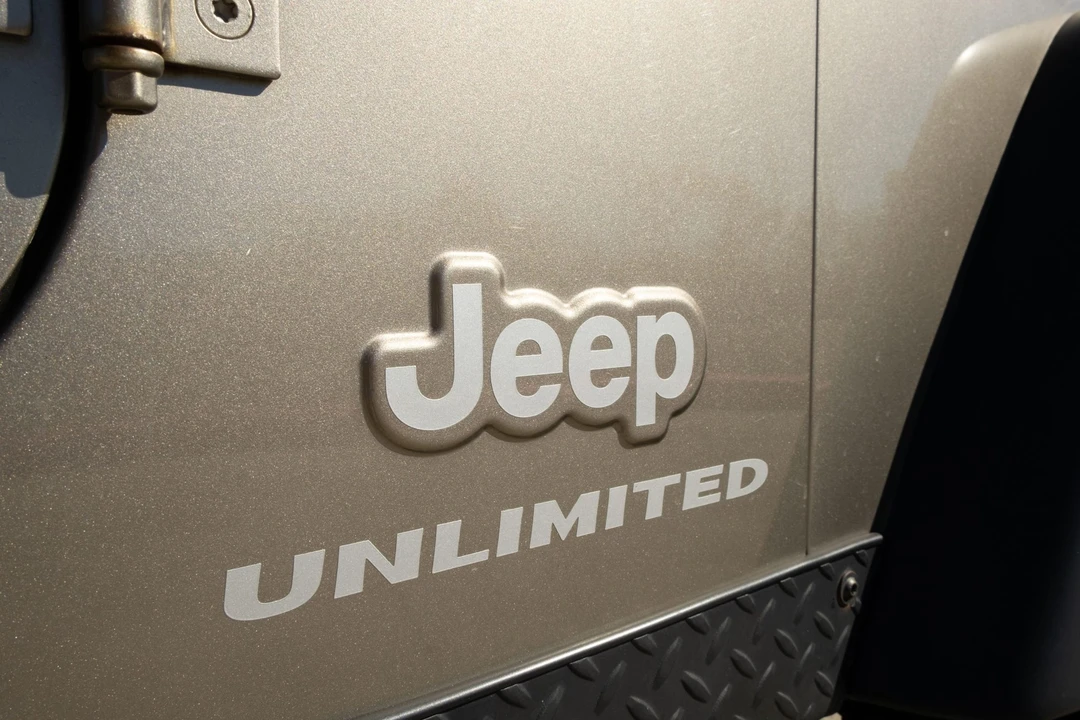 2005 Jeep TJ Wrangler - Image 29 of 31