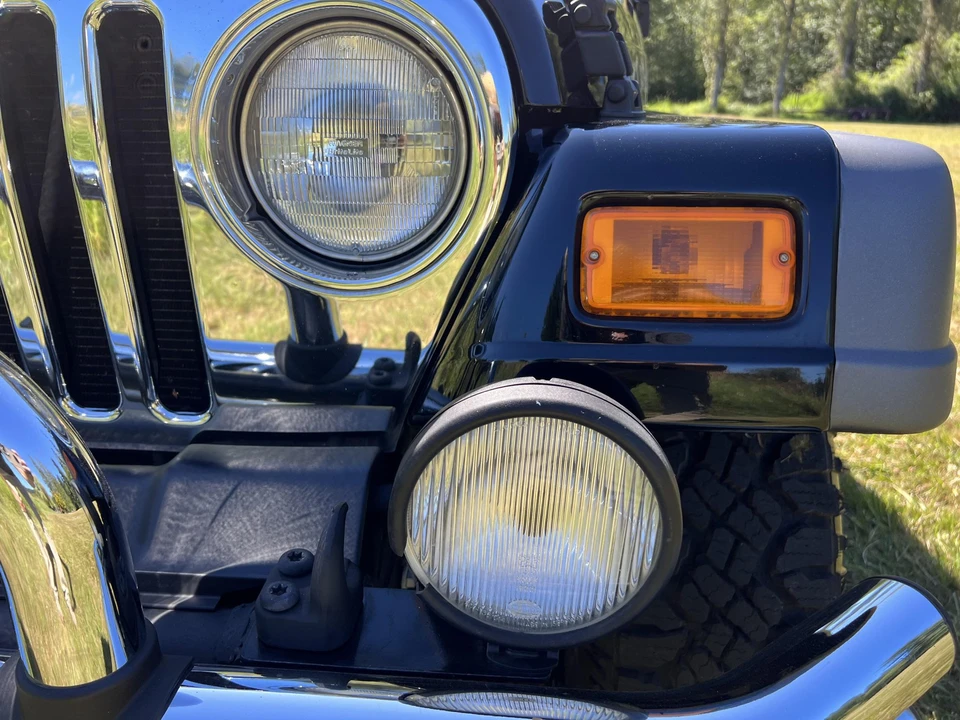 2005 Jeep TJ Wrangler - Image 29 of 31