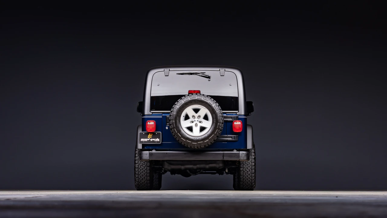 2005 Jeep TJ Wrangler - Image 15 of 31