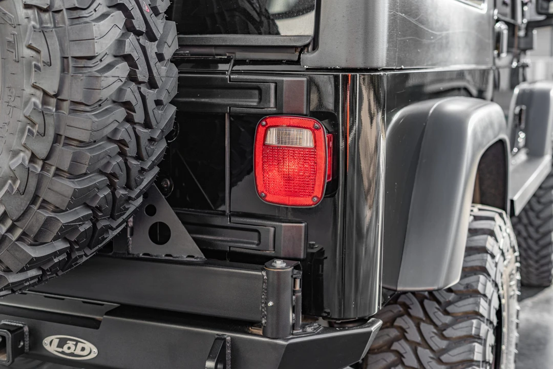 2005 Jeep TJ Wrangler - Image 31 of 31
