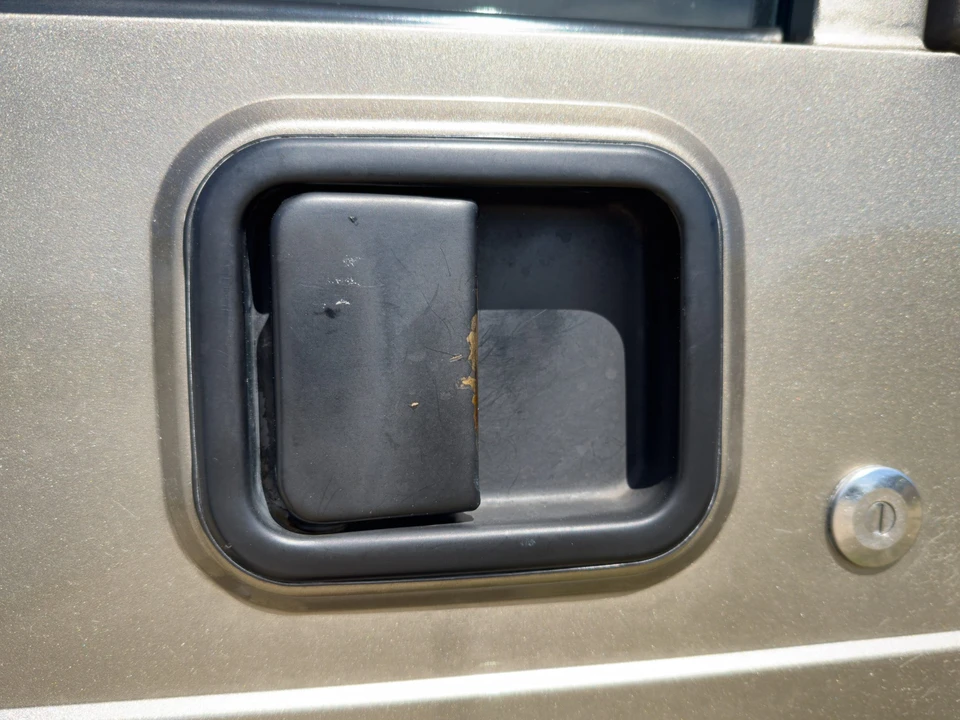 2005 Jeep TJ Wrangler - Image 18 of 31