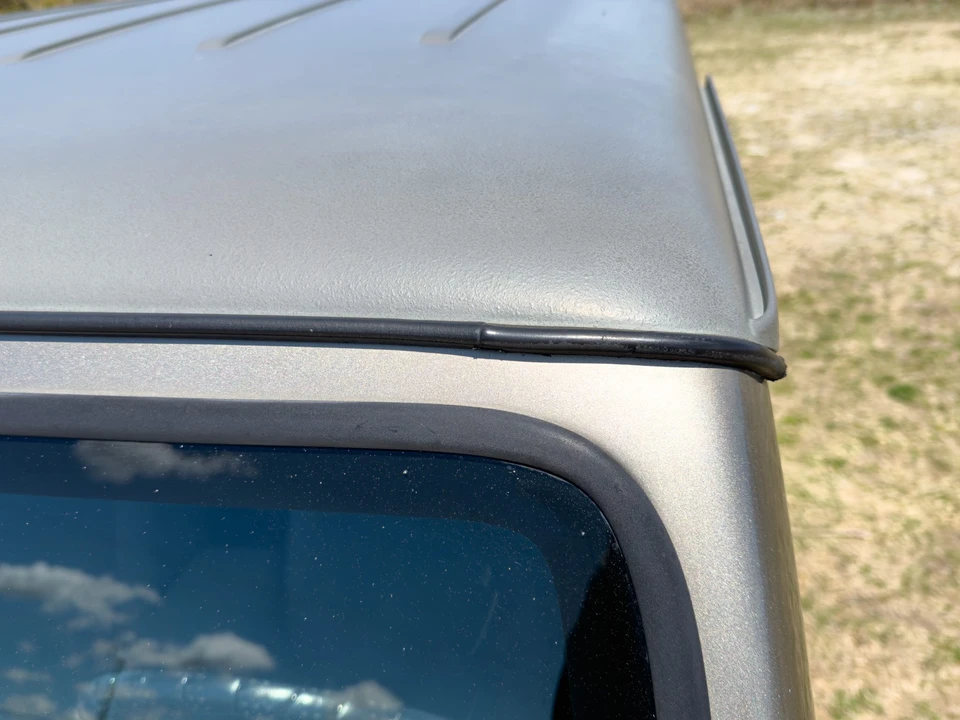 2005 Jeep TJ Wrangler - Image 15 of 31
