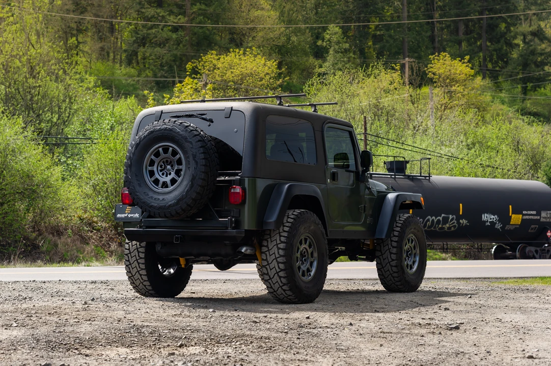 2005 Jeep TJ Wrangler - Image 25 of 31