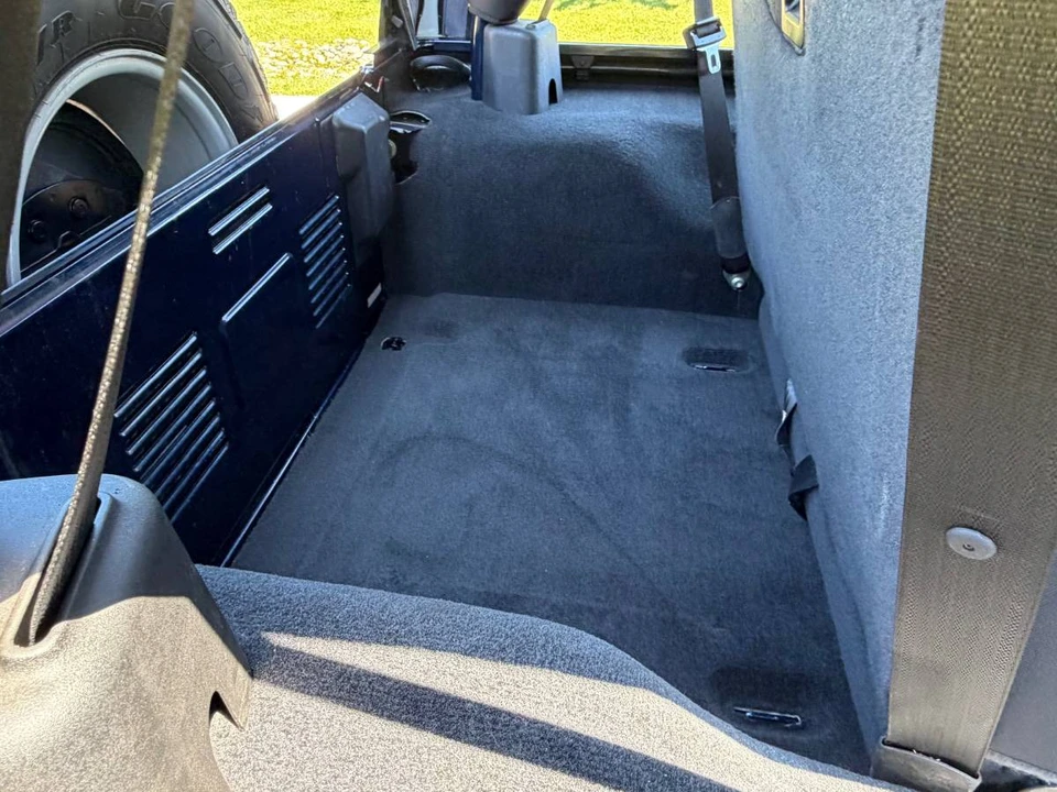 2005 Jeep TJ Wrangler - Image 21 of 23
