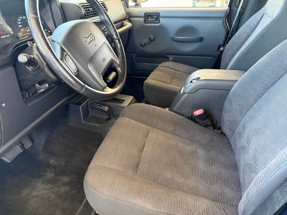 2005 Jeep TJ Wrangler - Image 19 of 23