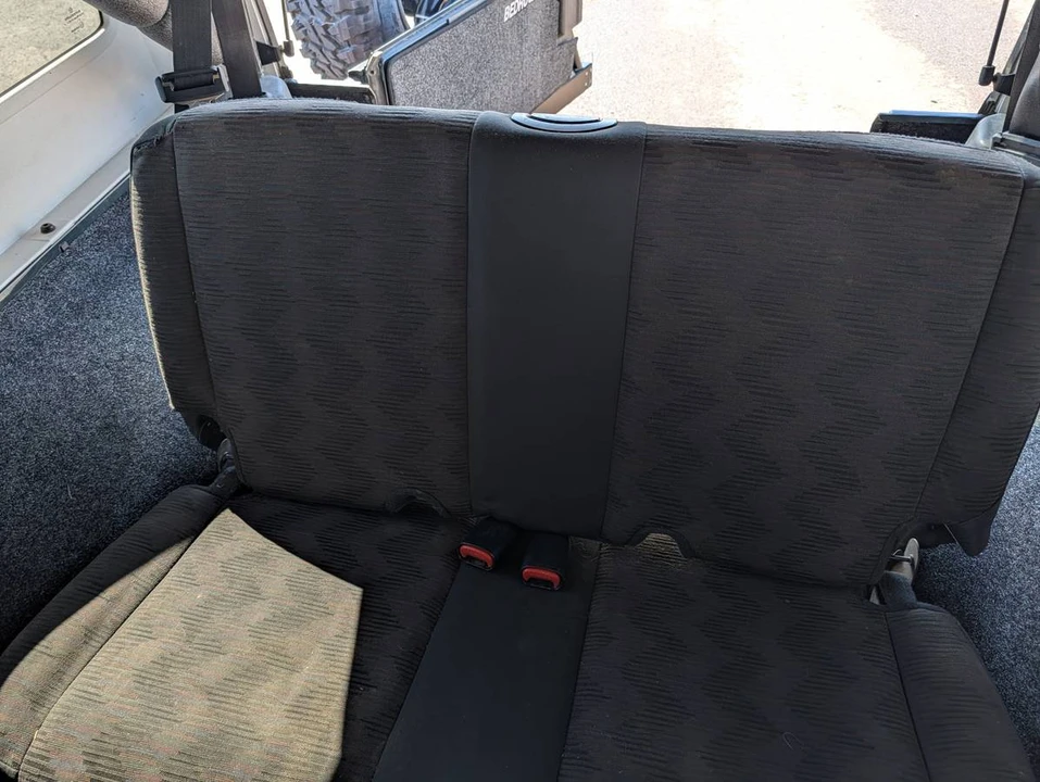 2005 Jeep TJ Wrangler - Image 10 of 12