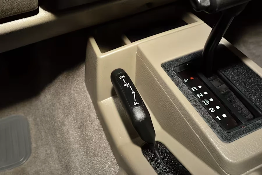 2005 Jeep TJ Wrangler - Image 27 of 31