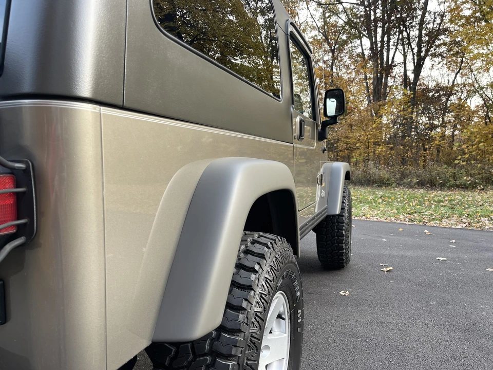 2005 Jeep TJ Wrangler - Image 28 of 31