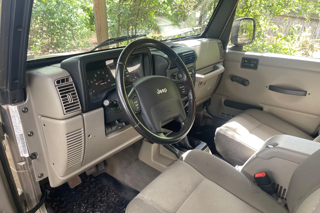 2005 Jeep TJ Wrangler - Image 27 of 31