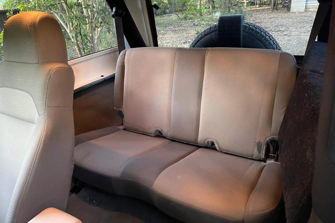 2005 Jeep TJ Wrangler - Image 29 of 31