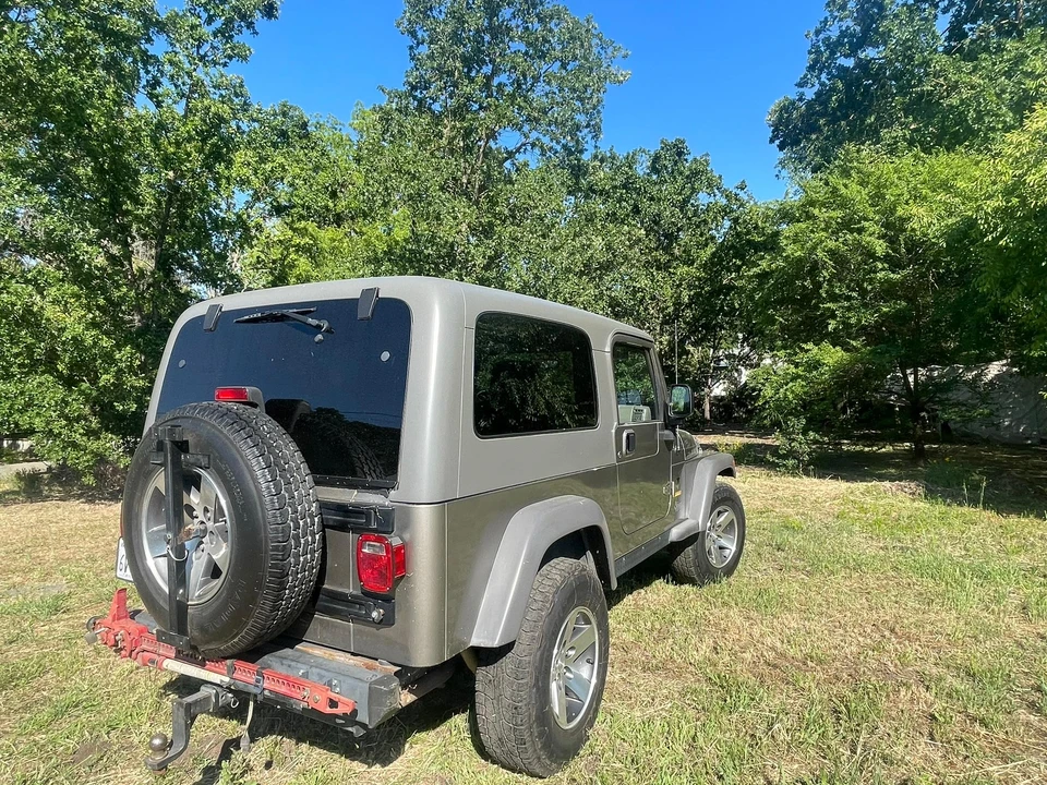 2005 Jeep TJ Wrangler - Image 12 of 31