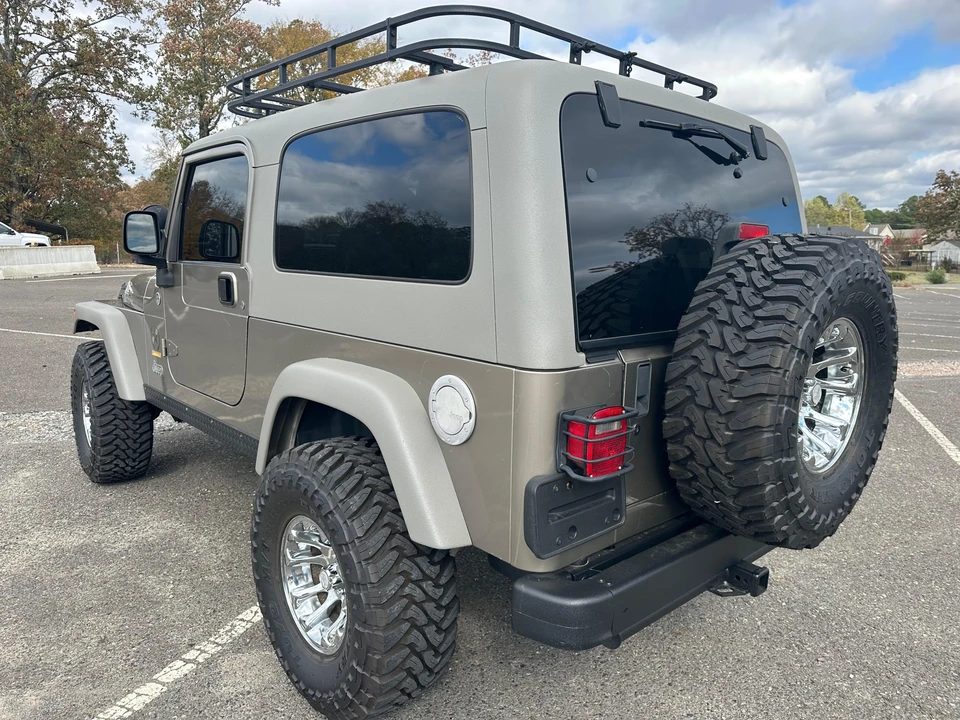 2005 Jeep TJ Wrangler - Image 15 of 31