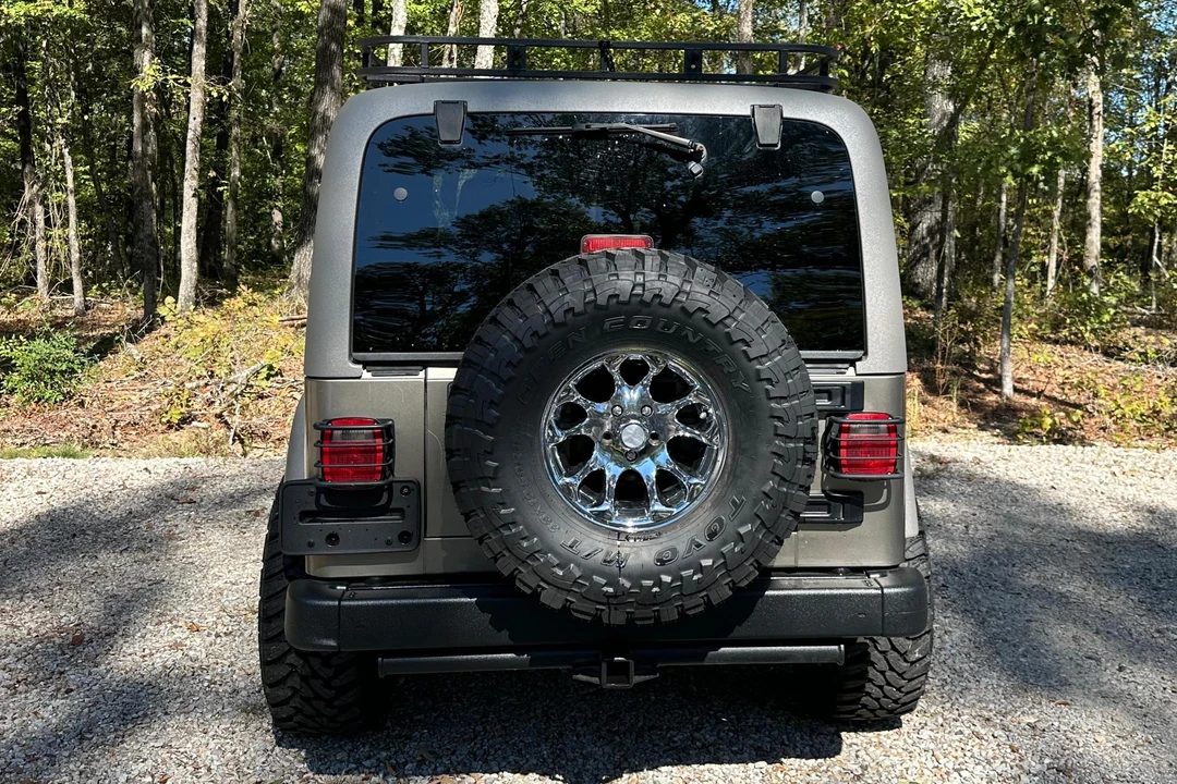 2005 Jeep TJ Wrangler - Image 5 of 31