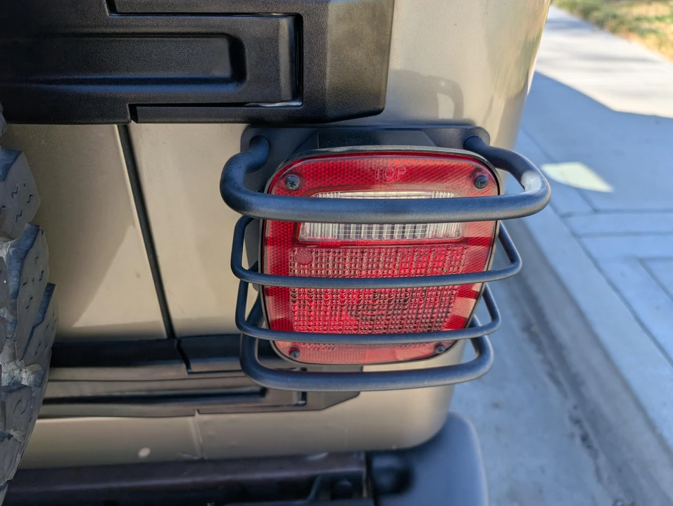 2005 Jeep TJ Wrangler - Image 23 of 31