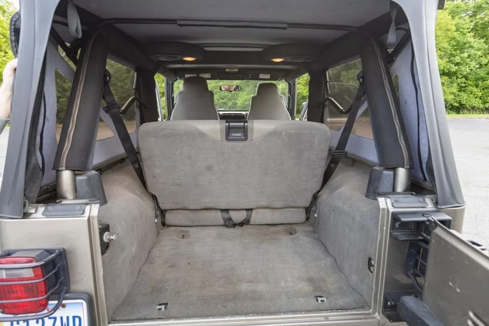 2005 Jeep TJ Wrangler - Image 7 of 9