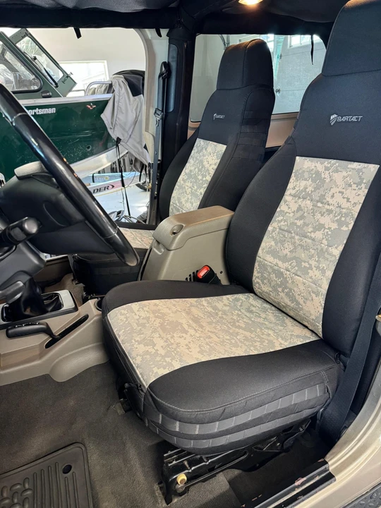 2005 Jeep TJ Wrangler - Image 29 of 31