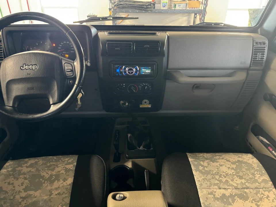 2005 Jeep TJ Wrangler - Image 30 of 31