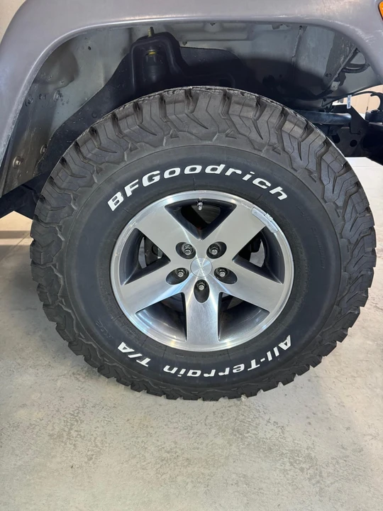 2005 Jeep TJ Wrangler - Image 27 of 31