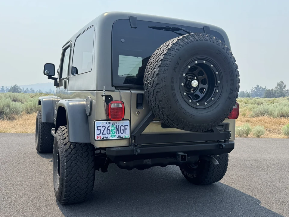 2005 Jeep TJ Wrangler - Image 21 of 31