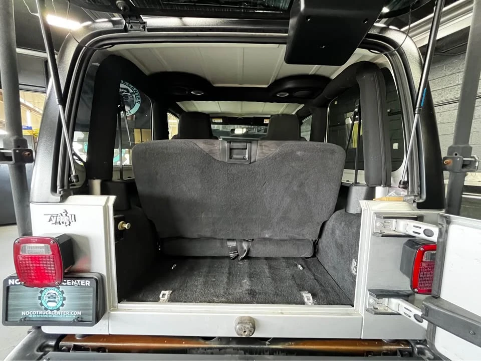 2005 Jeep TJ Wrangler - Image 13 of 14