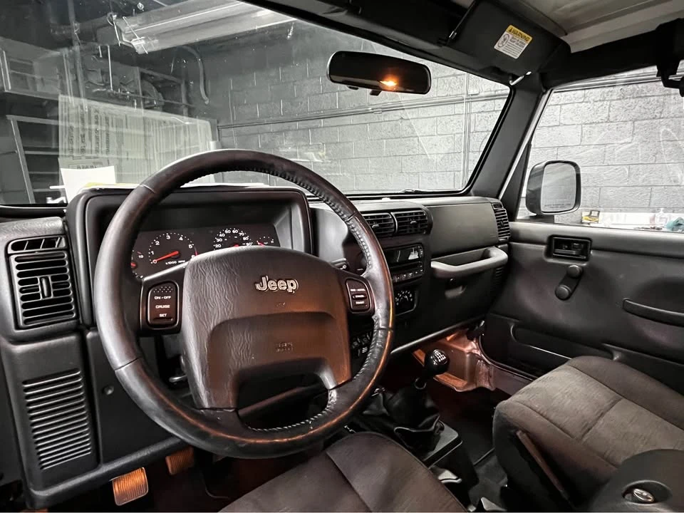 2005 Jeep TJ Wrangler - Image 9 of 14