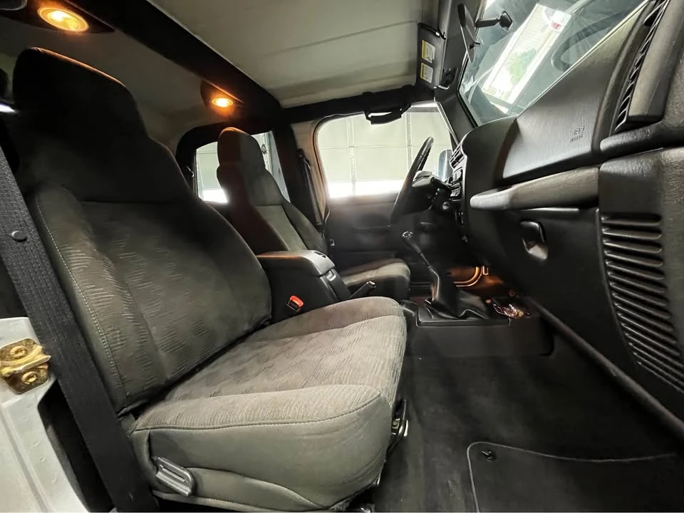 2005 Jeep TJ Wrangler - Image 12 of 14