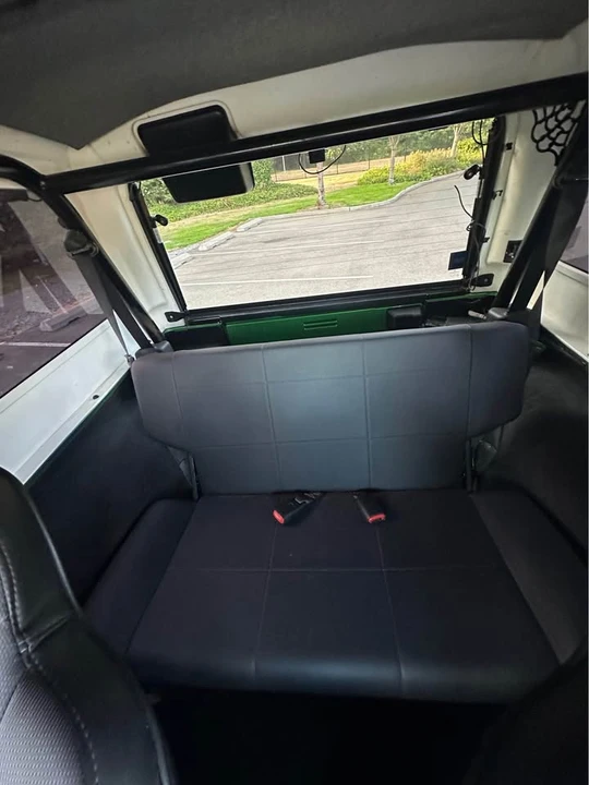2005 Jeep TJ Wrangler - Image 18 of 19