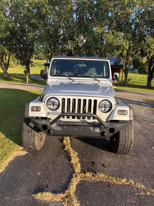 2005 Jeep TJ Wrangler - Image 2 of 16