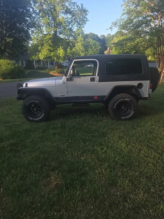 2005 Jeep TJ Wrangler - Image 6 of 8
