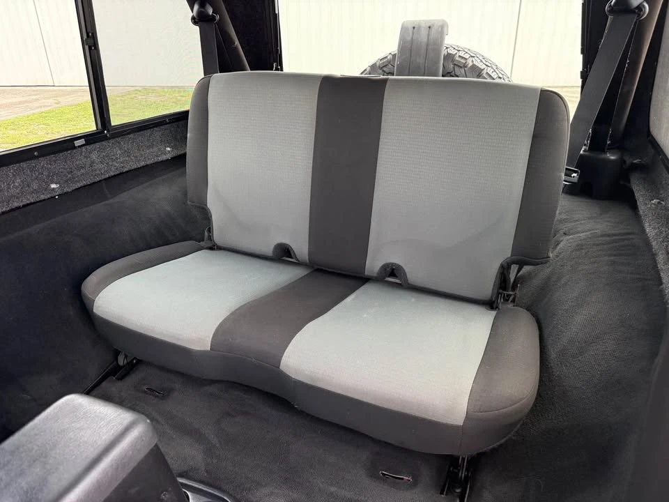 2005 Jeep TJ Wrangler - Image 17 of 20