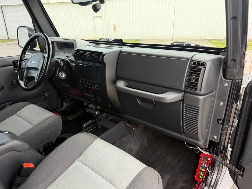 2005 Jeep TJ Wrangler - Image 16 of 20