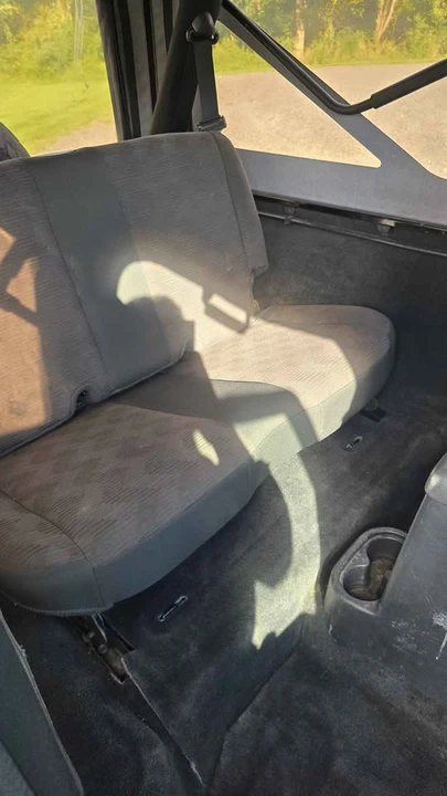 2005 Jeep TJ Wrangler - Image 9 of 10