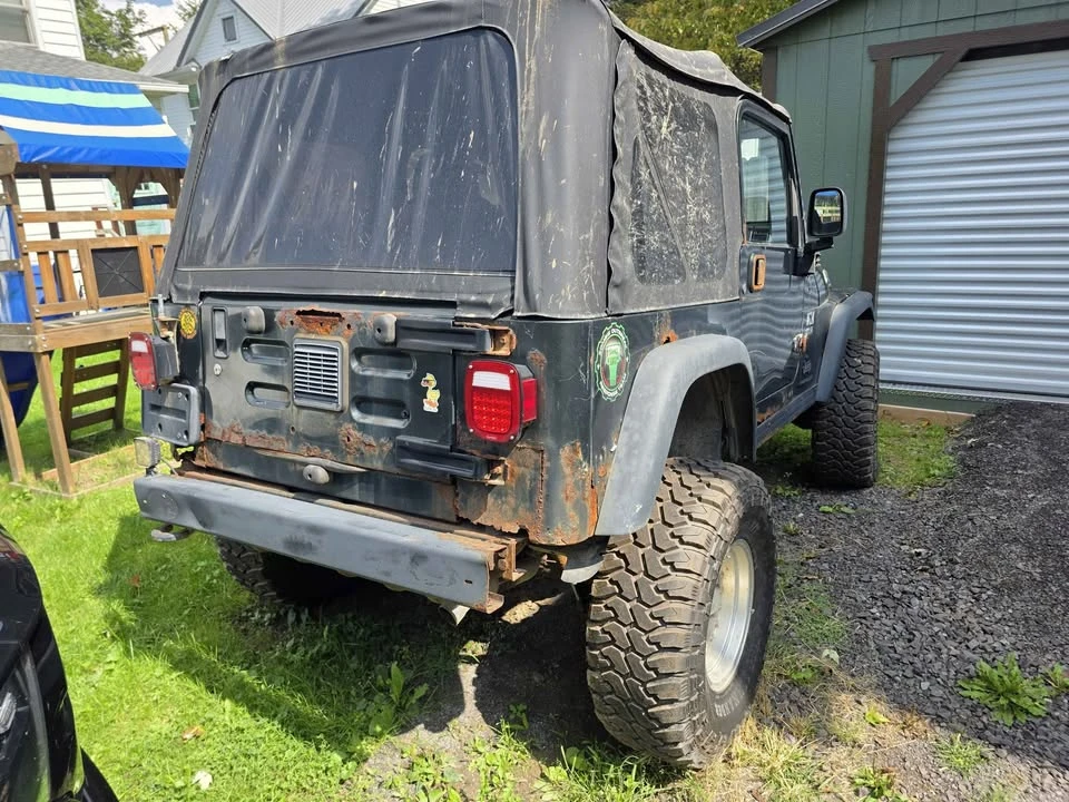 2005 Jeep TJ Wrangler - Image 3 of 5