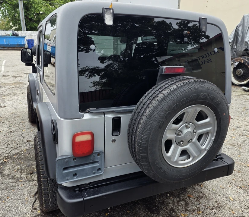 2005 Jeep TJ Wrangler - Image 8 of 17