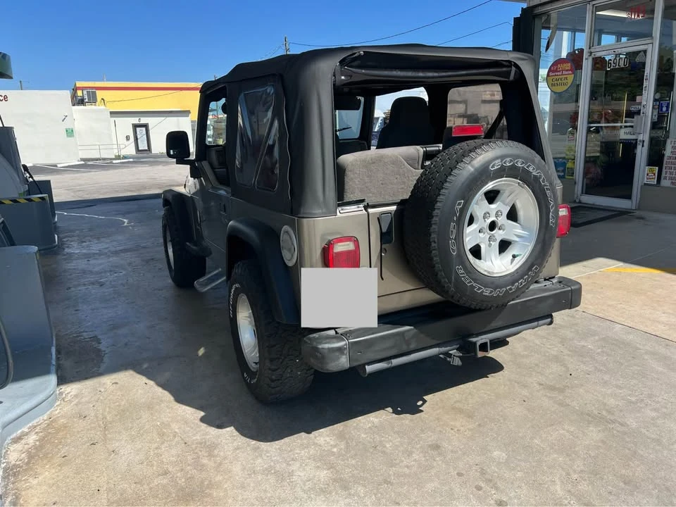 2005 Jeep TJ Wrangler - Image 8 of 12