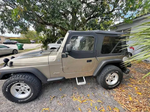 2005 Jeep Wrangler Willys Sport Utility 2D