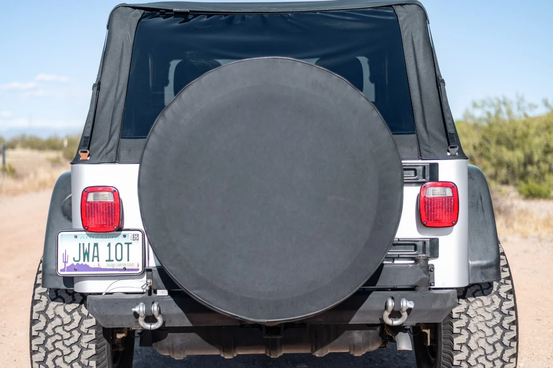 2005 Jeep TJ Wrangler - Image 17 of 31