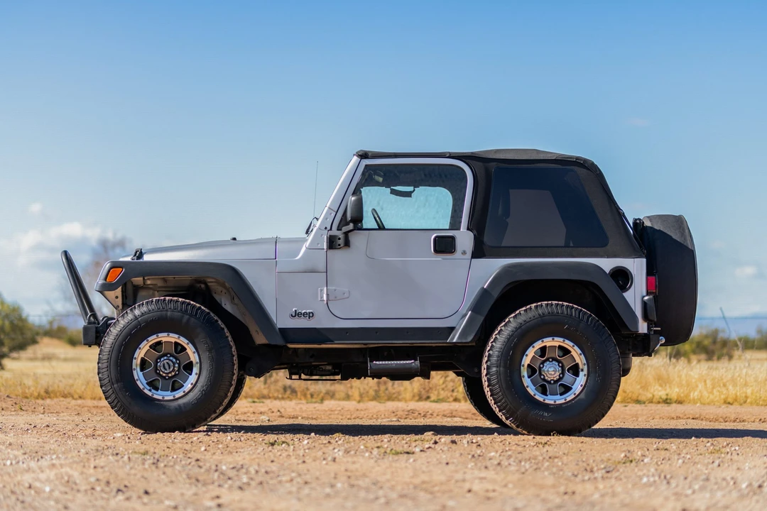 2005 Jeep TJ Wrangler - Image 9 of 31