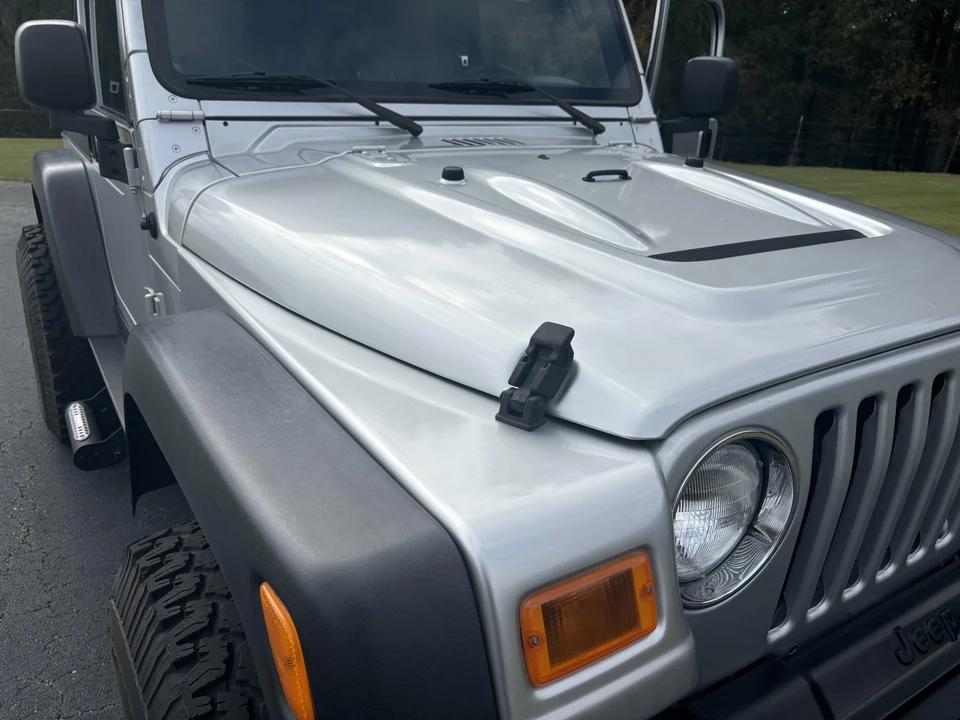 2005 Jeep TJ Wrangler - Image 21 of 31
