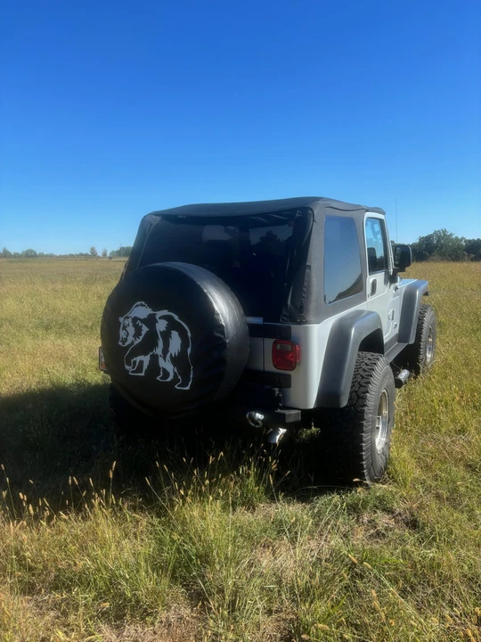 2005 Jeep TJ Wrangler - Image 15 of 31
