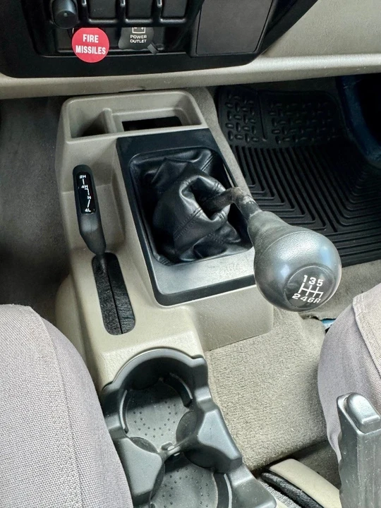 2005 Jeep TJ Wrangler - Image 18 of 19