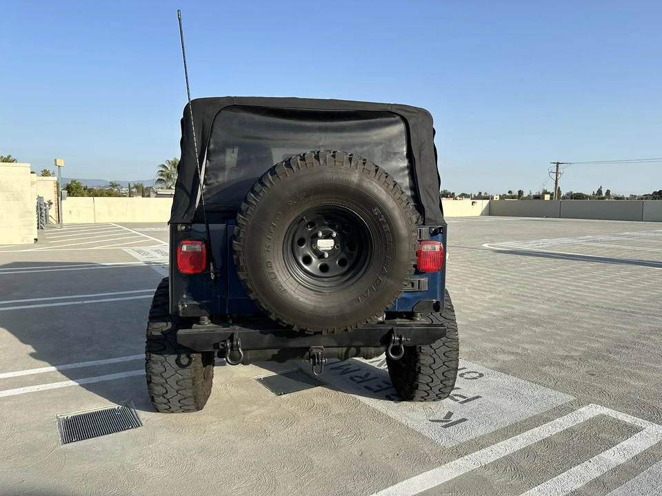 2005 Jeep TJ Wrangler - Image 29 of 31