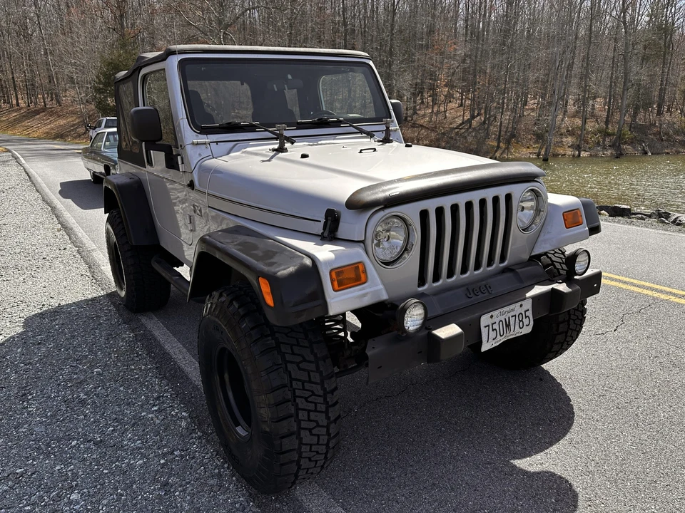 2005 Jeep TJ Wrangler - Image 28 of 31