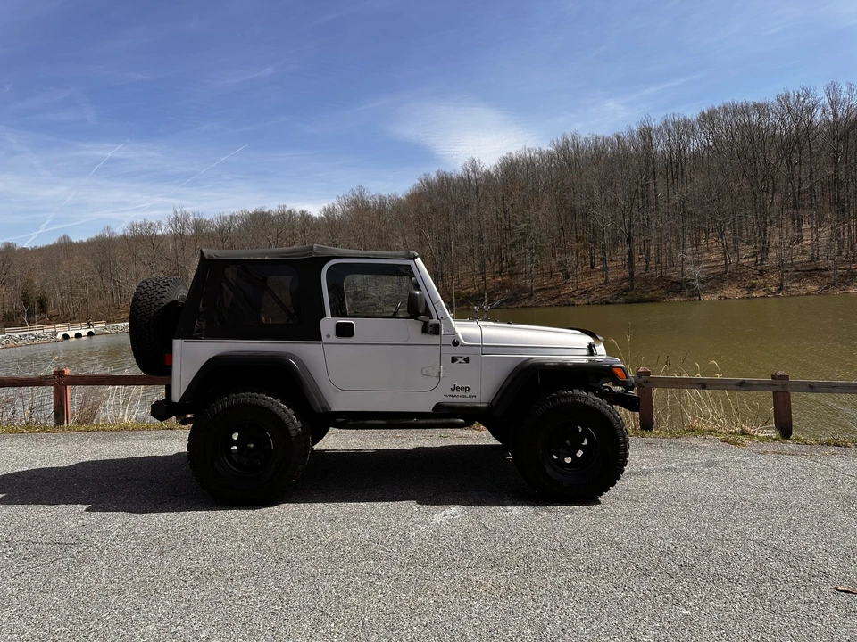 2005 Jeep TJ Wrangler - Image 20 of 31