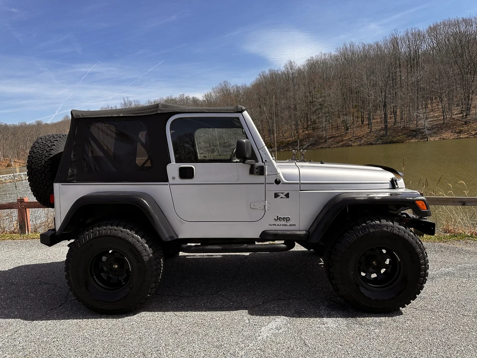 2005 Jeep TJ Wrangler - Image 18 of 31