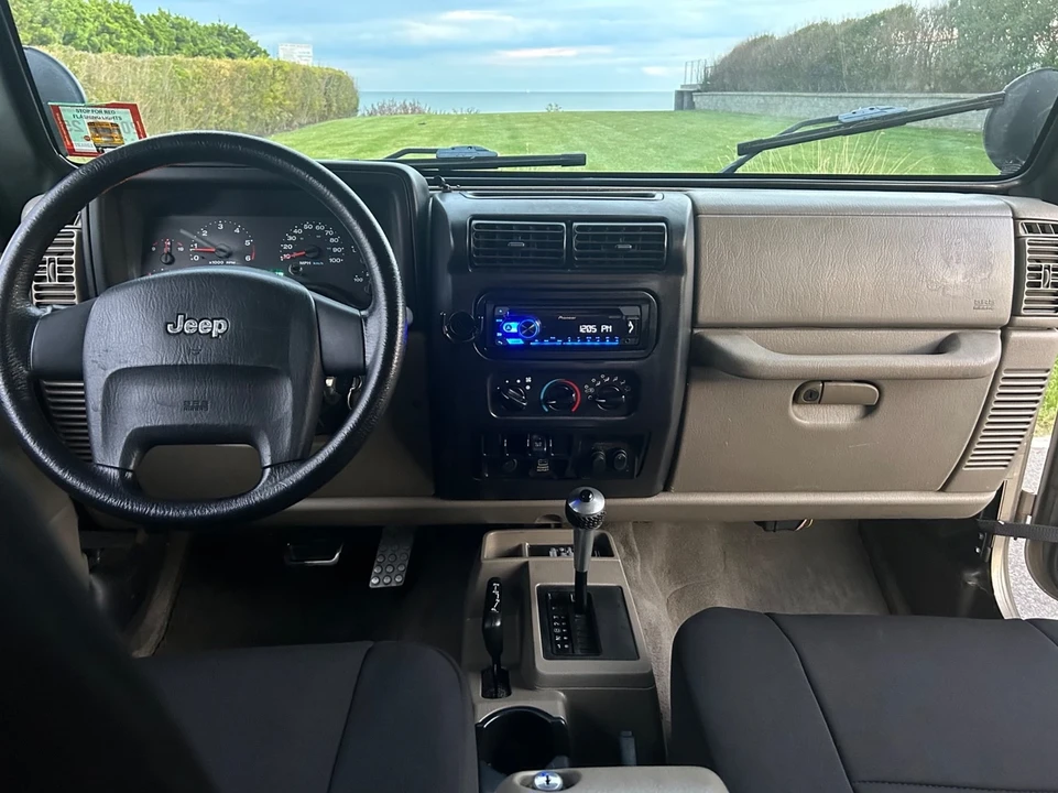2005 Jeep TJ Wrangler - Image 12 of 21