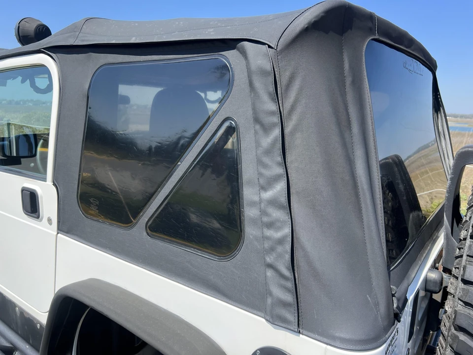 2005 Jeep TJ Wrangler - Image 18 of 31