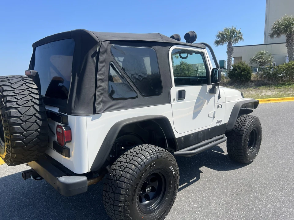 2005 Jeep TJ Wrangler - Image 14 of 31